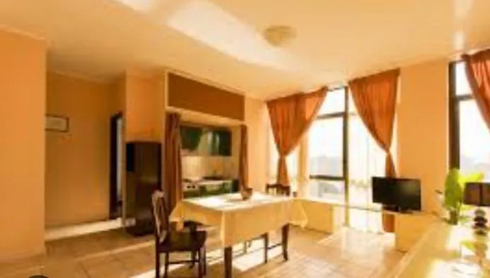 Cleotto Aparthotel 3*